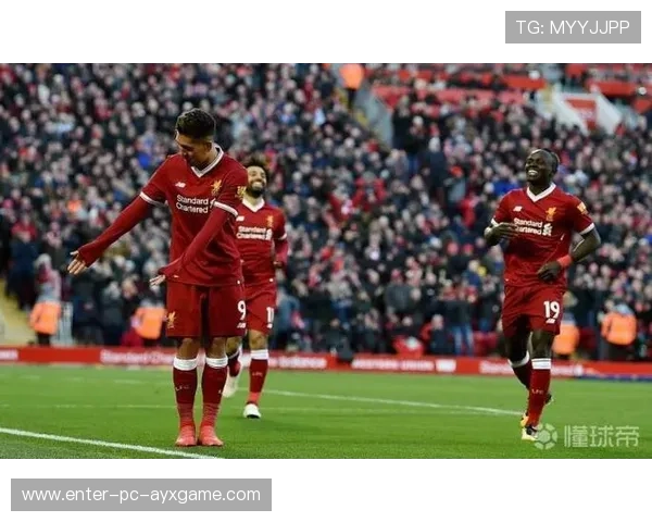 利物浦前场流转灵活,左右路互补明显