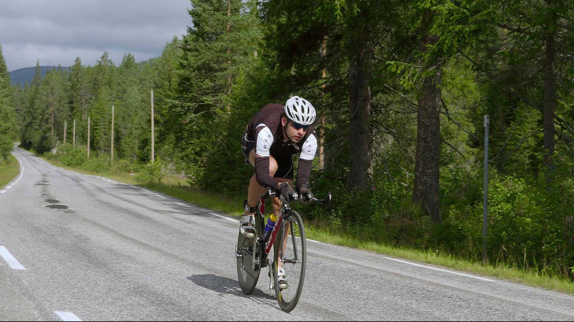 “天赋与实力”——冠军车手的成长轨迹，冠军车手失忆是什么电影